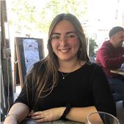 Graduada en Biomedicina, ofrezco clases particulares a alumnos de primaria y ESO